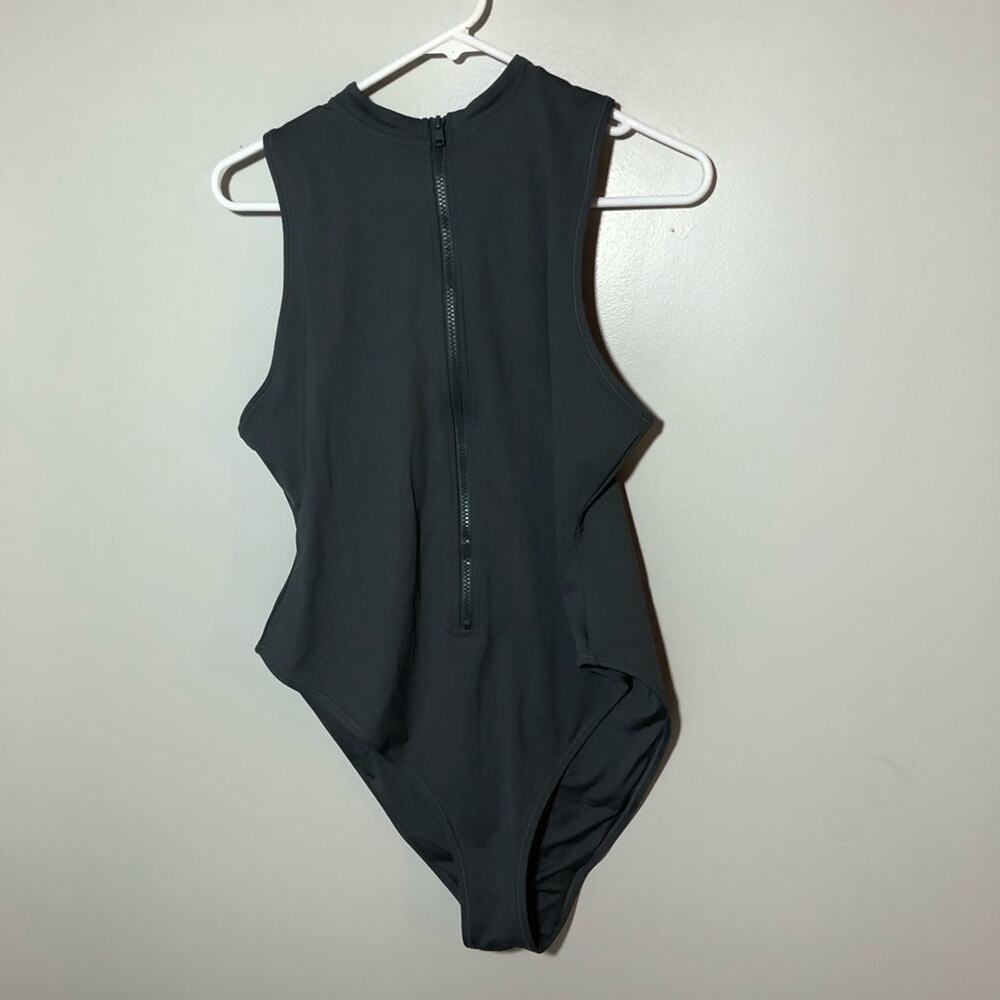 Skims womens front zipper bodysuit sz 2X dark grey shapewear